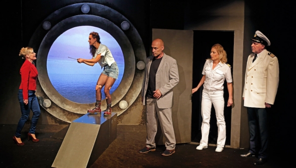 Knisternde Spannung bringt das Berliner Kriminaltheater am 16. März auf die Bühne. Mit „Passagier 23“ steht ein Psychothriller von Sebastian Fitzek auf dem Programm.
