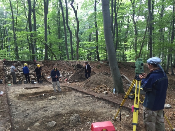 Am Mittelberg in Heubach finden Grabungen des Landesamtes für Denkmalpflege statt.